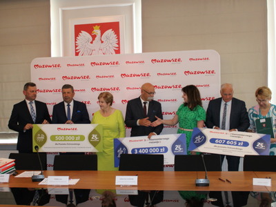 Podpisanie umów na realizację inwestycji przy wsparciu Samorządu Województwa Mazowieckiego