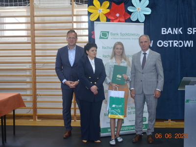 Konferencja dotycząca spółdzielczości bankowej w ostrowskim "Ekonomiku" 