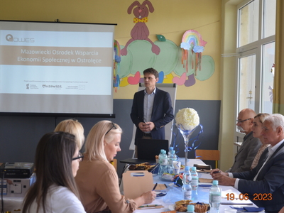 Seminarium „Aktywizacja i reintegracja społeczno-zawodowa osób z niepełnosprawnościami – szanse i wyzwania