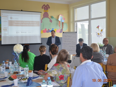 Seminarium „Aktywizacja i reintegracja społeczno-zawodowa osób z niepełnosprawnościami – szanse i wyzwania