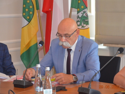 Zarząd Powiatu otrzymał wotum zaufania i absolutorium