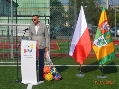 Orlik przy Zespole Szkół Nr 1 w Ostrowi Mazowieckiej