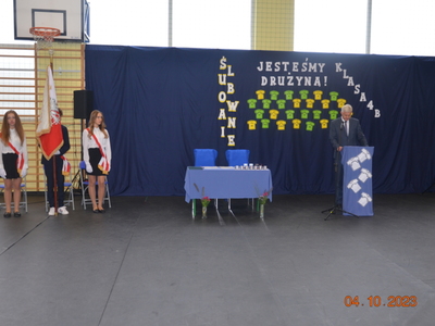 uroczystość w SP nr 2