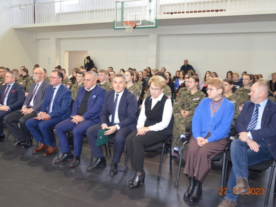 Uroczyste podpisanie umowy 