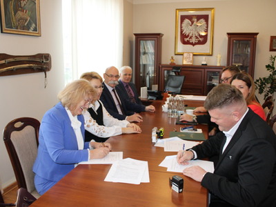 Podpisanie umowy 