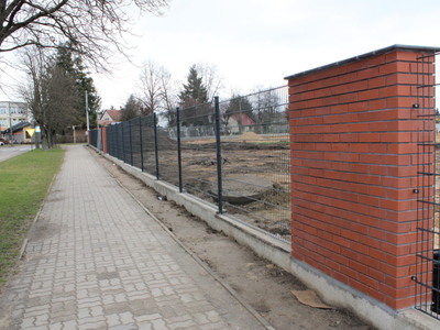 Trwają prace przy boisku w "Rubinku" 