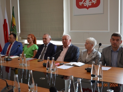II sesja VII kadencji Rady Powiatu w Ostrowi Mazowieckiej