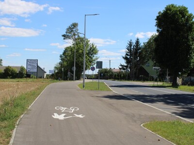 zadanie pn.: „Rozbudowa drogi powiatowej nr 2655W w m. Ugniewo w zakresie budowy drogi dla pieszych i rowerów”.
