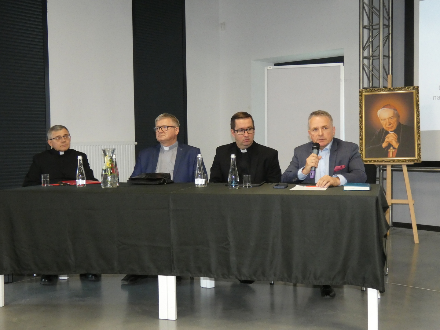 Debata dotycząca Patrona Powiatu Bł. Stefana Kard. Wyszyńskiego