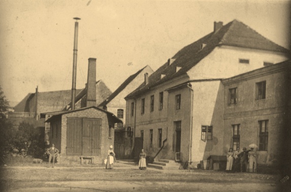 Historia Karlina