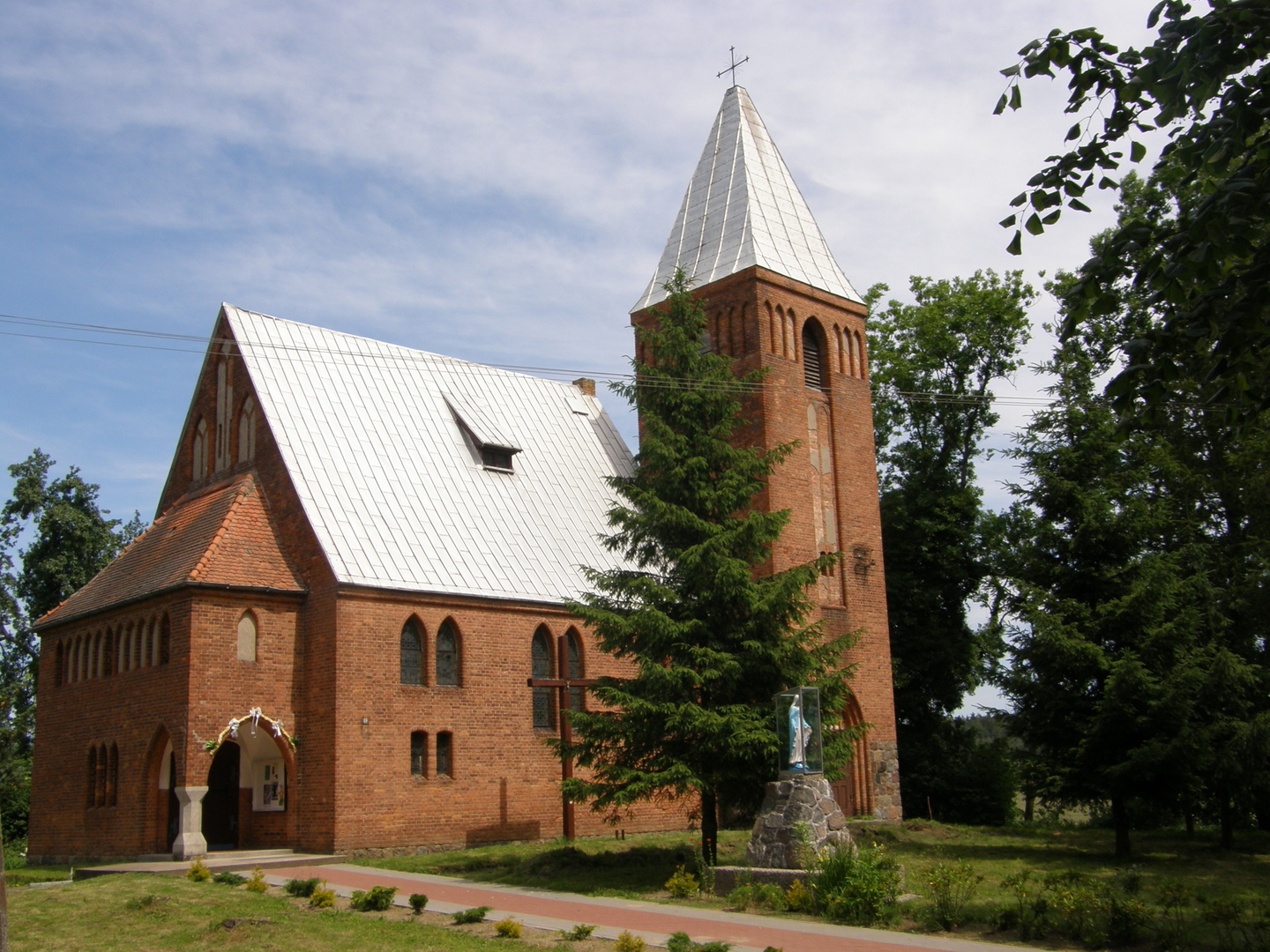 Kościół w Karwinie