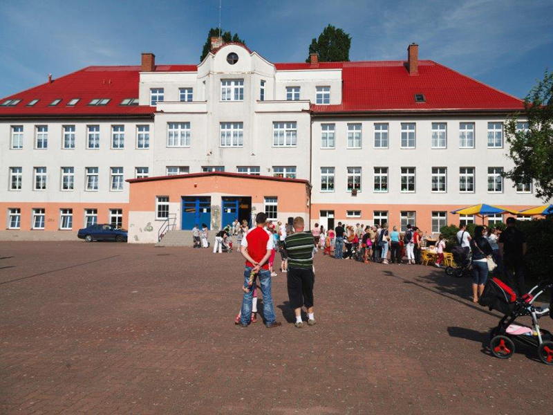 Szkoła podstawowa w Karlinie 