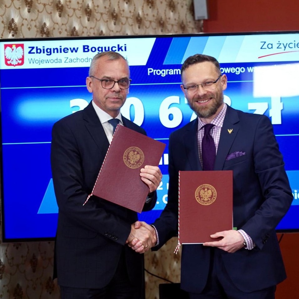 zrodlo_fb_wojewody_zachodniopomorskiego.jpg [958x960]