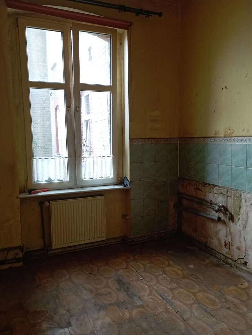 Zdjęcie lokalu przed remontem