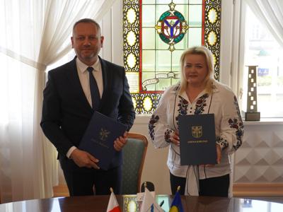 podpisanie umowy partnerskiej