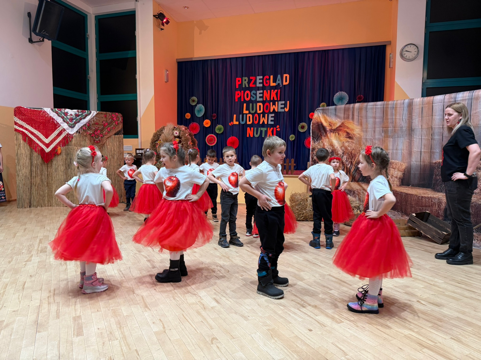przedszkolny przegląd piosenki ludowej