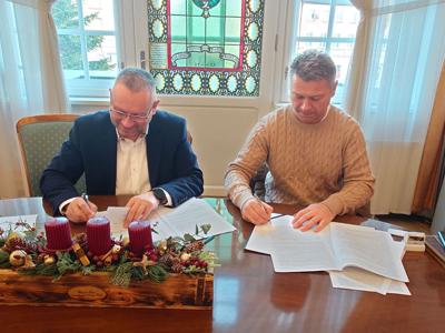 podpisanie umowy mała retencja