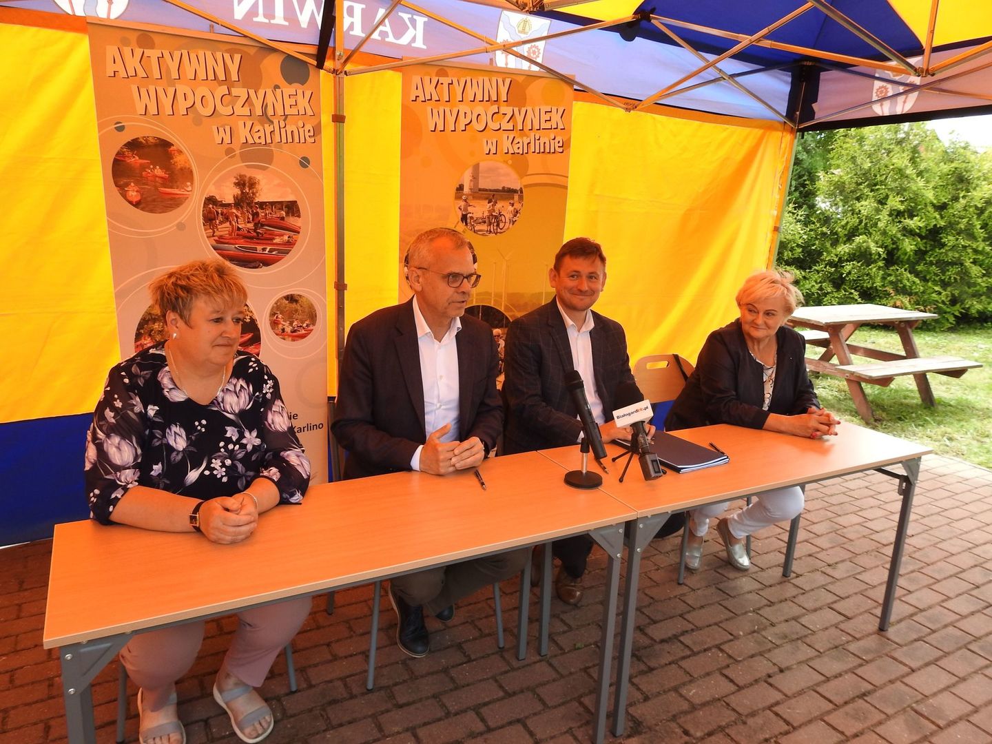 Zdjęcie podpisanie umowy 2