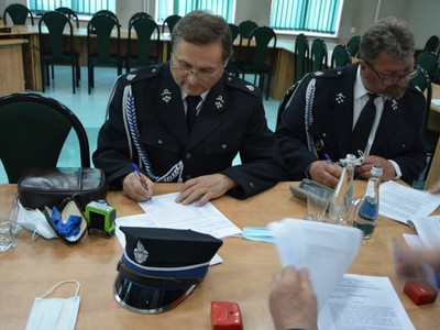 Strażacy OSP podpisali umowy na dofinansowanie ze środków Funduszu Przeciwdziałania COVID-19