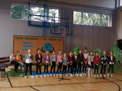 Piknik ekologiczny w Szkole Podstawowej w Ugniewie