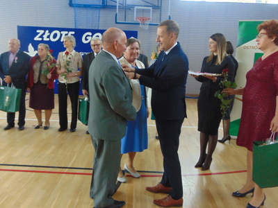 Złote Gody, czyli Jubileusz 50-lecia pożycia małżeńskiego w Gminie Ostrów Mazowiecka   