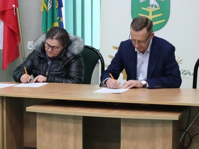 Kolejne umowy w ramach gminnego Programu 5000+ podpisane!