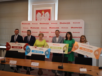 Kolejne środki finansowe z budżetu województwa mazowieckiego na gminne inwestycje!