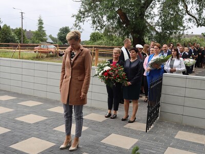 Uroczystość odsłonięcia Pomnika w Kozikach