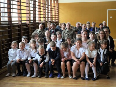 Uroczystość odsłonięcia Pomnika w Kozikach